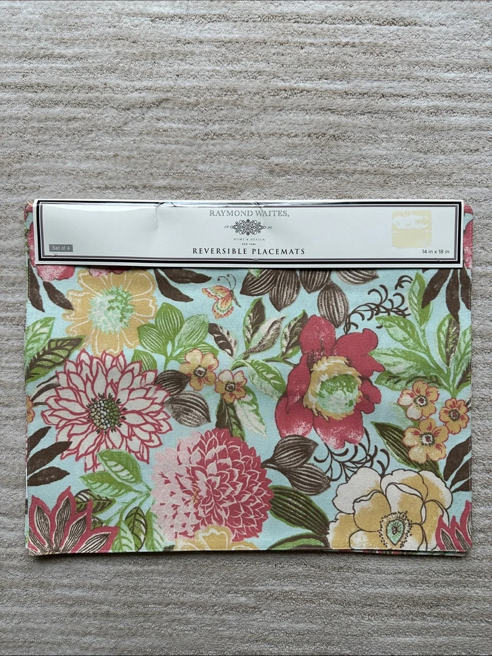 NWT Raymond Waites Reversible Floral Fabric Placemats set/4 Multicolor Cotton
